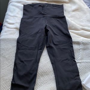 lululemon train times crop